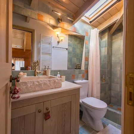 Kallisto Mountain House Ii Apartment